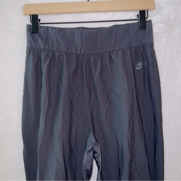 Nike Sportswear Tech Pack Leggings Black Stirrups Pants 930581-010 - Picture 4 of 8